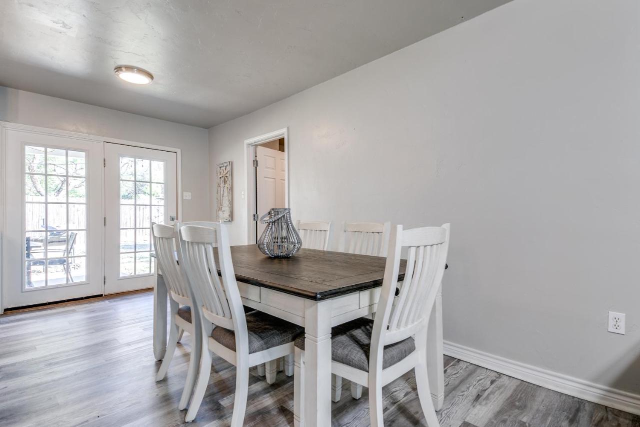 Cozy 4 Bedroom Home Blocks To Main Street And Wineries Fredericksburg Buitenkant foto