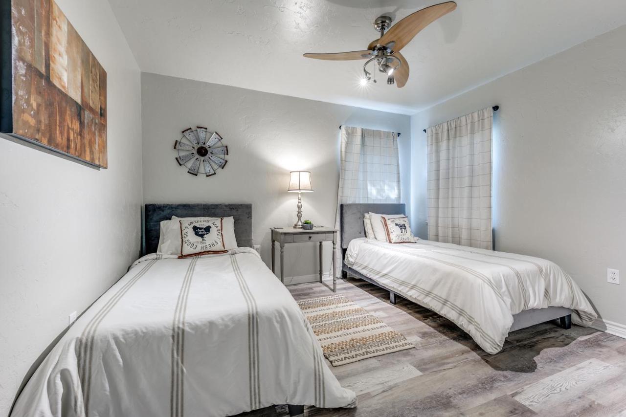 Cozy 4 Bedroom Home Blocks To Main Street And Wineries Fredericksburg Buitenkant foto